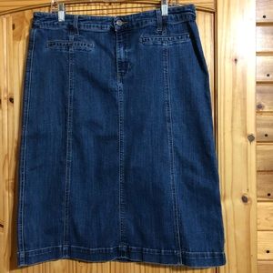 Gently used jean skirt